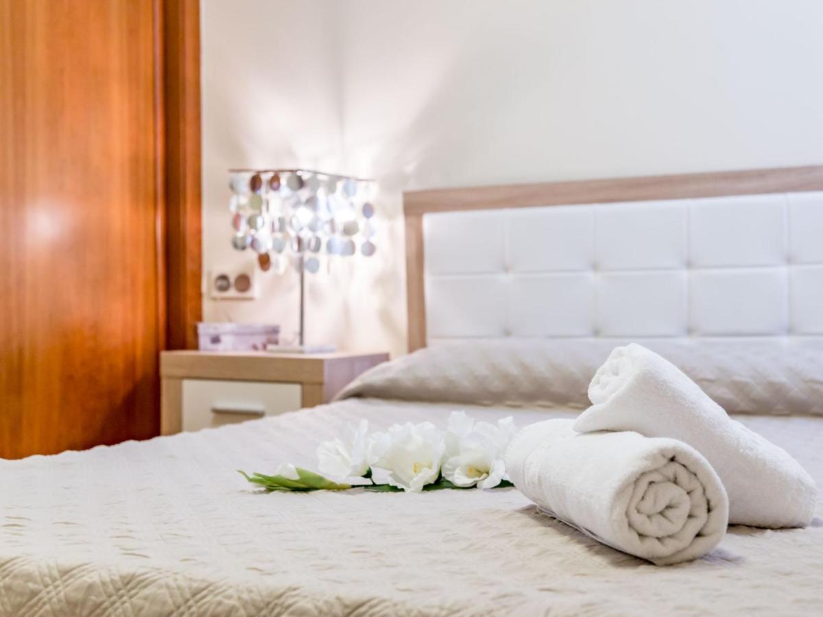 Travel Habitat Jardines Rio Turia. Appartement Valencia Buitenkant foto