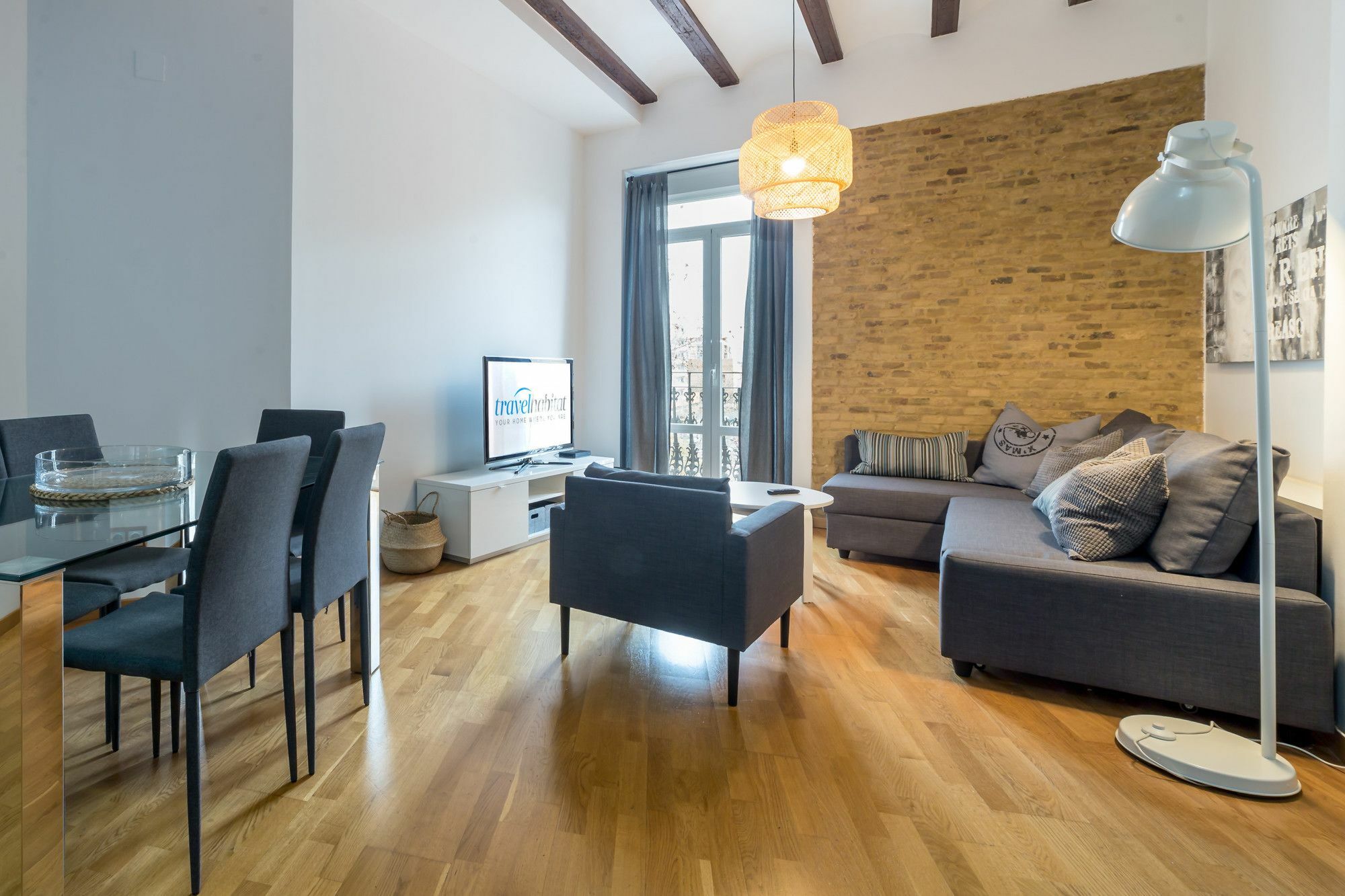 Travel Habitat Jardines Rio Turia. Appartement Valencia Buitenkant foto
